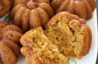 Welcoming Fall: Simple and Delicious Pumpkin Bread Recipe | Thrifty Decor Chick